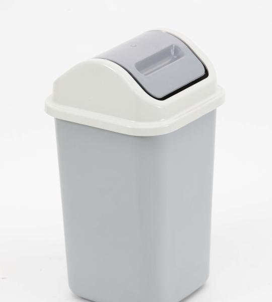 Large trash can with swivel lid