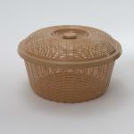 Bread basket with lid