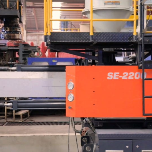 SE-2200 CNC turning center in Al Furidi manufacturing facility