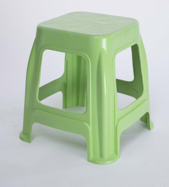 middle square chair