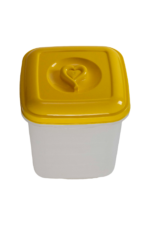 حافظة مربع شفاف