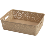 سلة رتان صغيرة