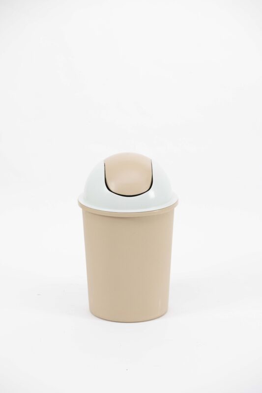 Large Trash Can with Swivel Lid in beige plastic, featuring a tall cylindrical body and dome‑shaped swing top
